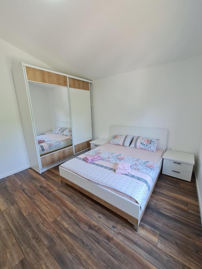 Apartamento Luxury Penthouse With Panoramic View Ulcinj Exterior foto
